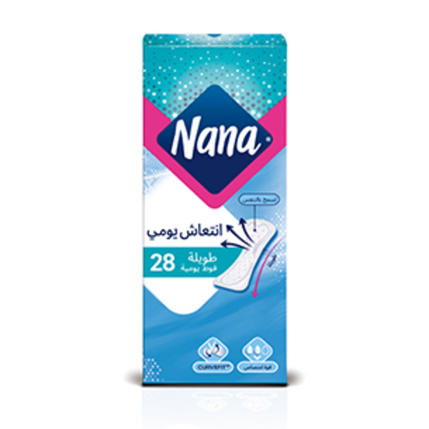 عبوة من فوط Nana Dailies اليومية فائقة الطول والحماية على خلفية المجرة الدوامة